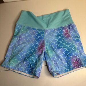 Constantly Varied Gear Mermaid Shorts Size Medium